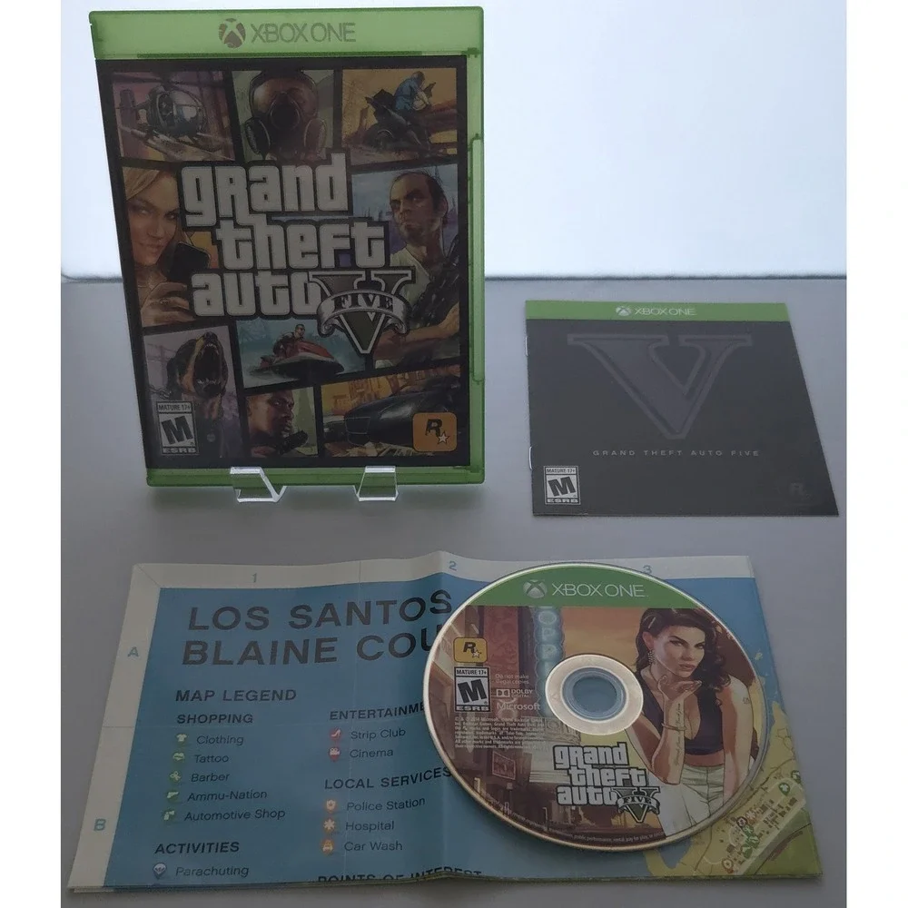 Grand Theft Auto V (GTA 5) - Xbox One - Complete in Box (CIB) w/ Map - Tested